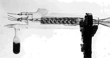 Fotoelektron-sokszorozó cső