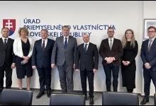 Az SZTNH látogatása a szlovák társhivatalban